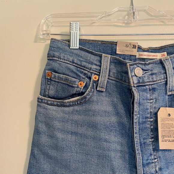 Ribcage Straight Ankle Women's Jeans - Picture 5 of 15